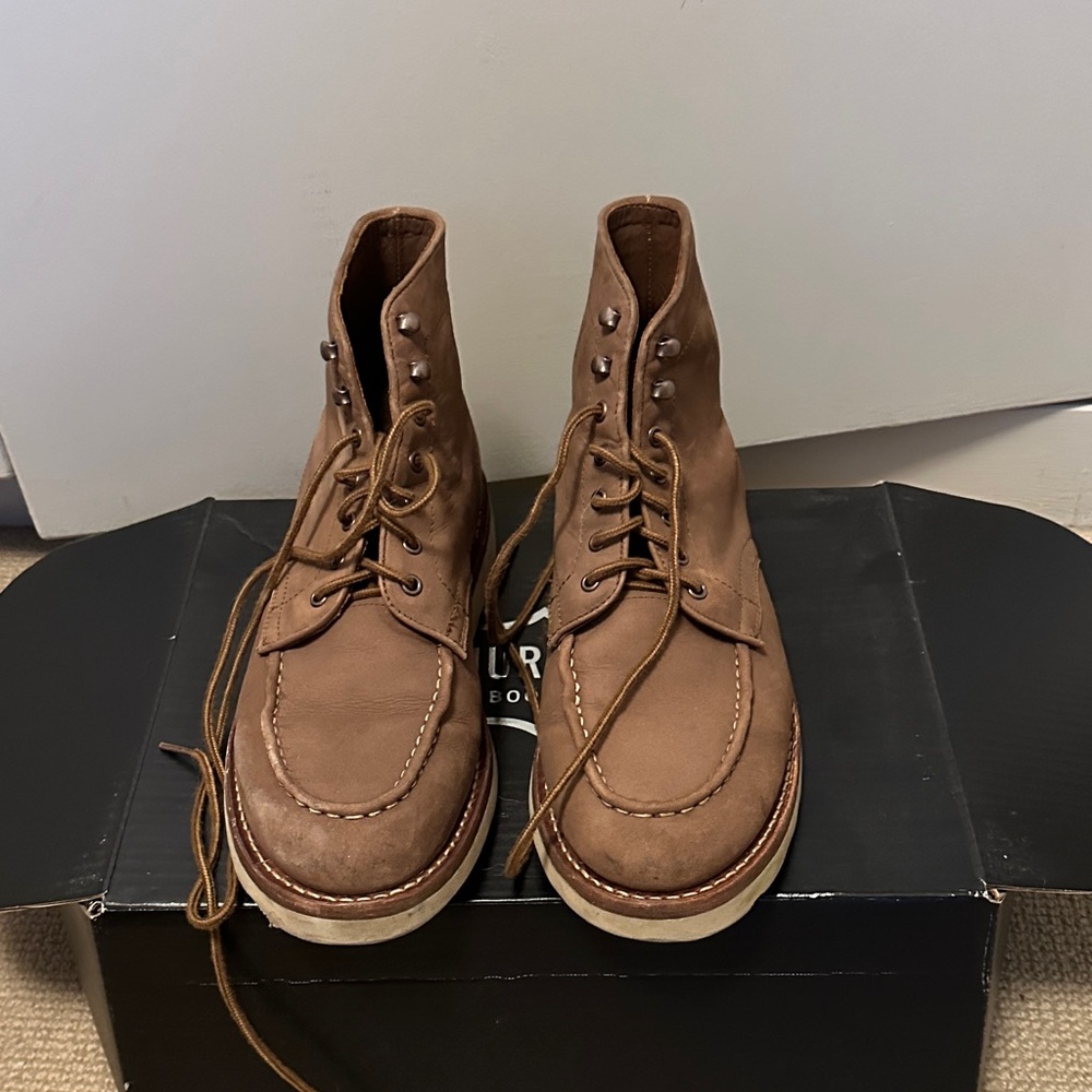 Thursday diplomat boot in pebble